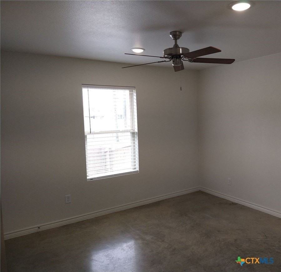 2318 Zanoletti Dr #A - Photo 7 of 18