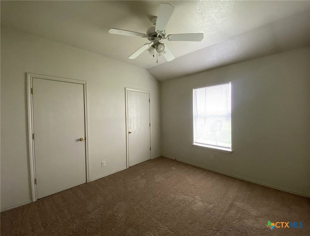 3709 Littleleaf Dr #B - Photo 5 of 7
