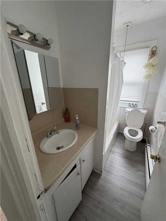 94 Warner St #B - Photo 4 of 12