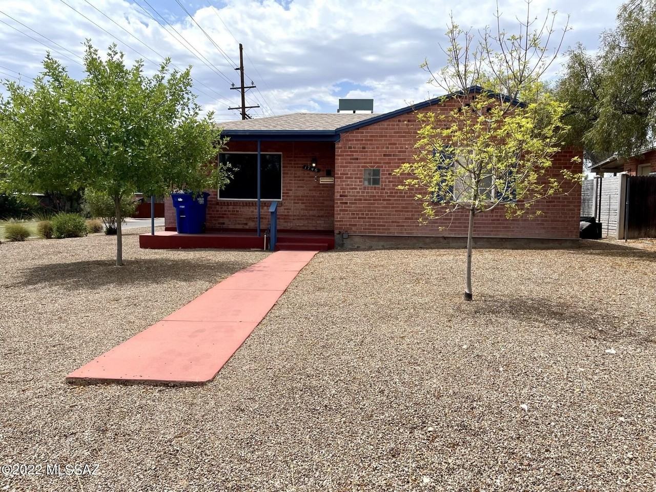 1746 E Copper St - Photo 3 of 28
