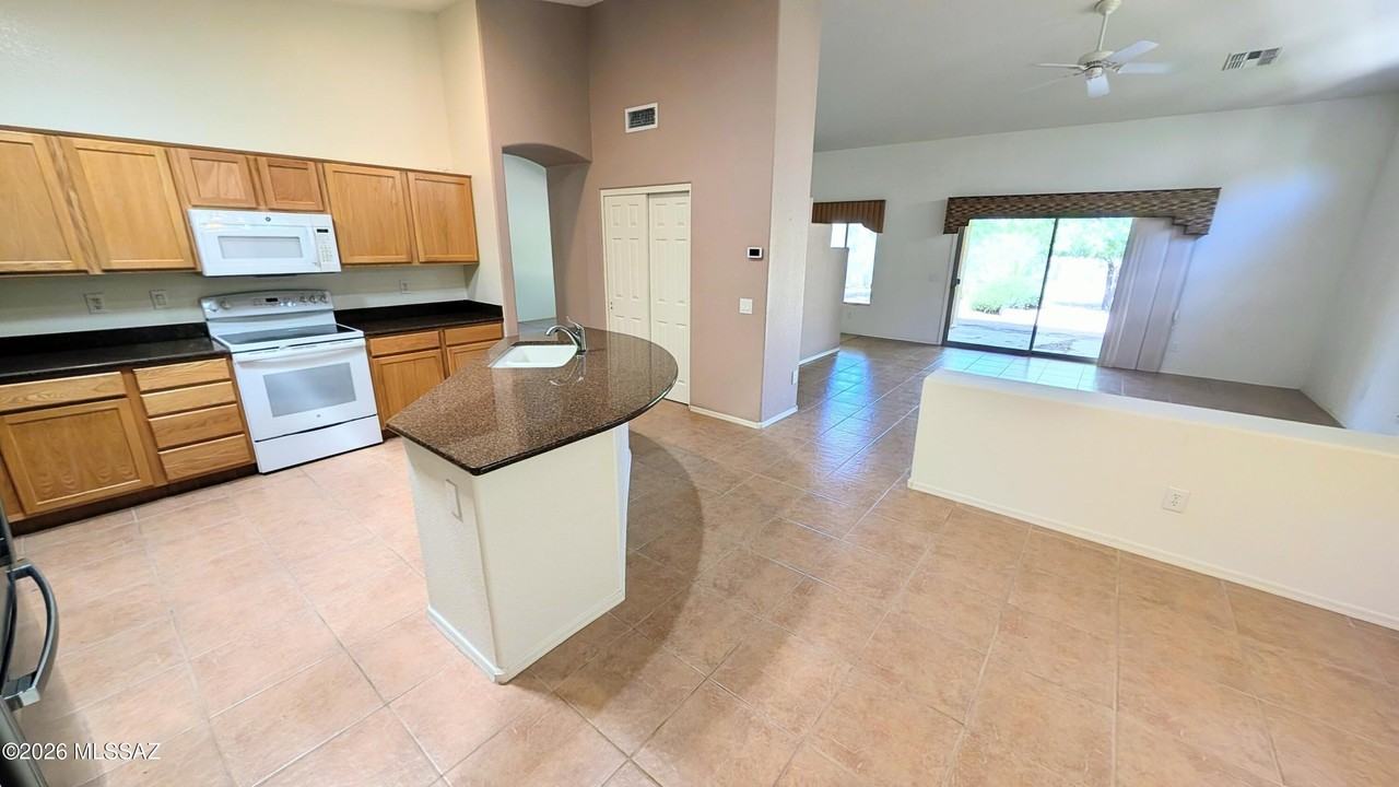 39544 S Winding Trl - Photo 6 of 23
