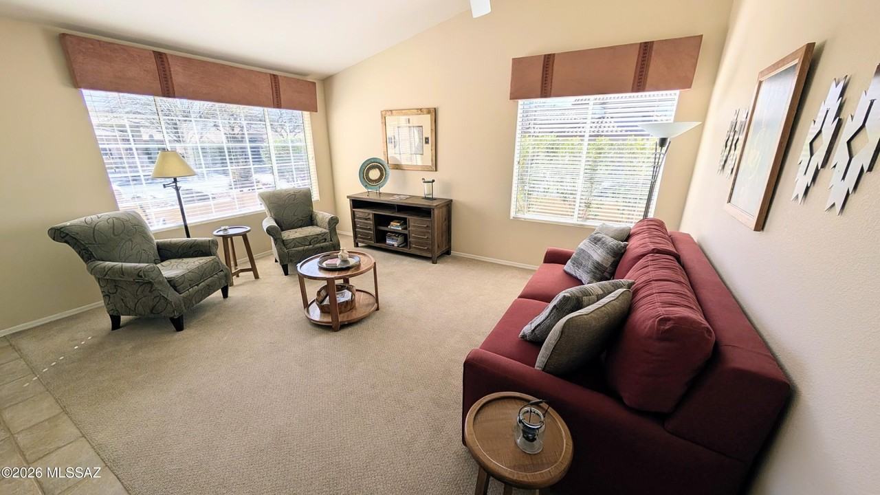 38774 S Desert Bluff Dr - Photo 3 of 18