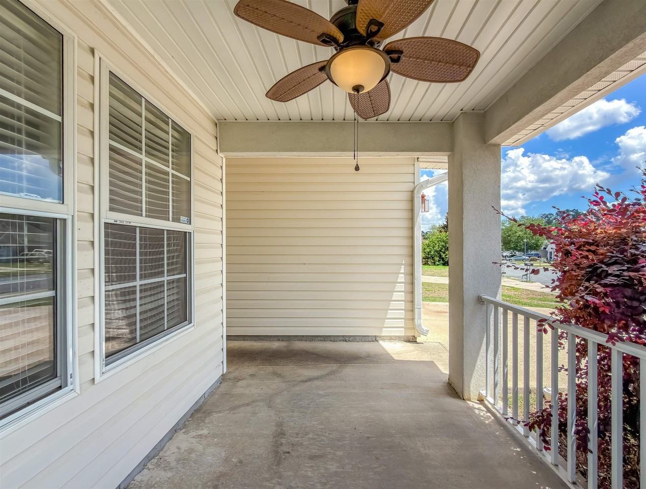 3363 Golden Rain Dr - Photo 2 of 35