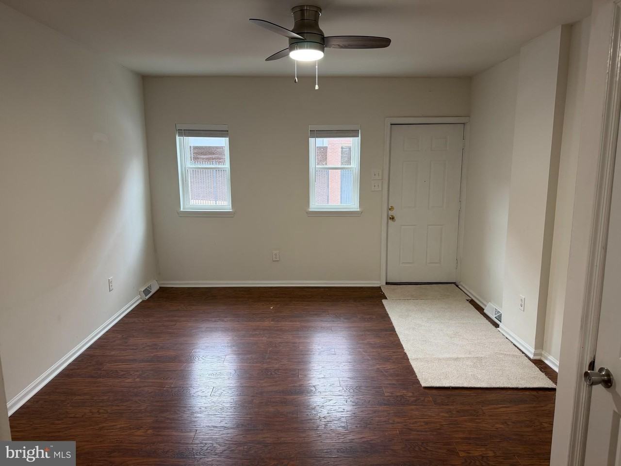 518 E 12th St - Photo 2 of 16