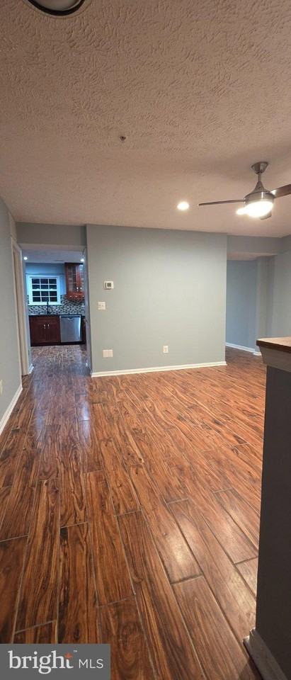 323 Lindera Ct - Photo 2 of 50