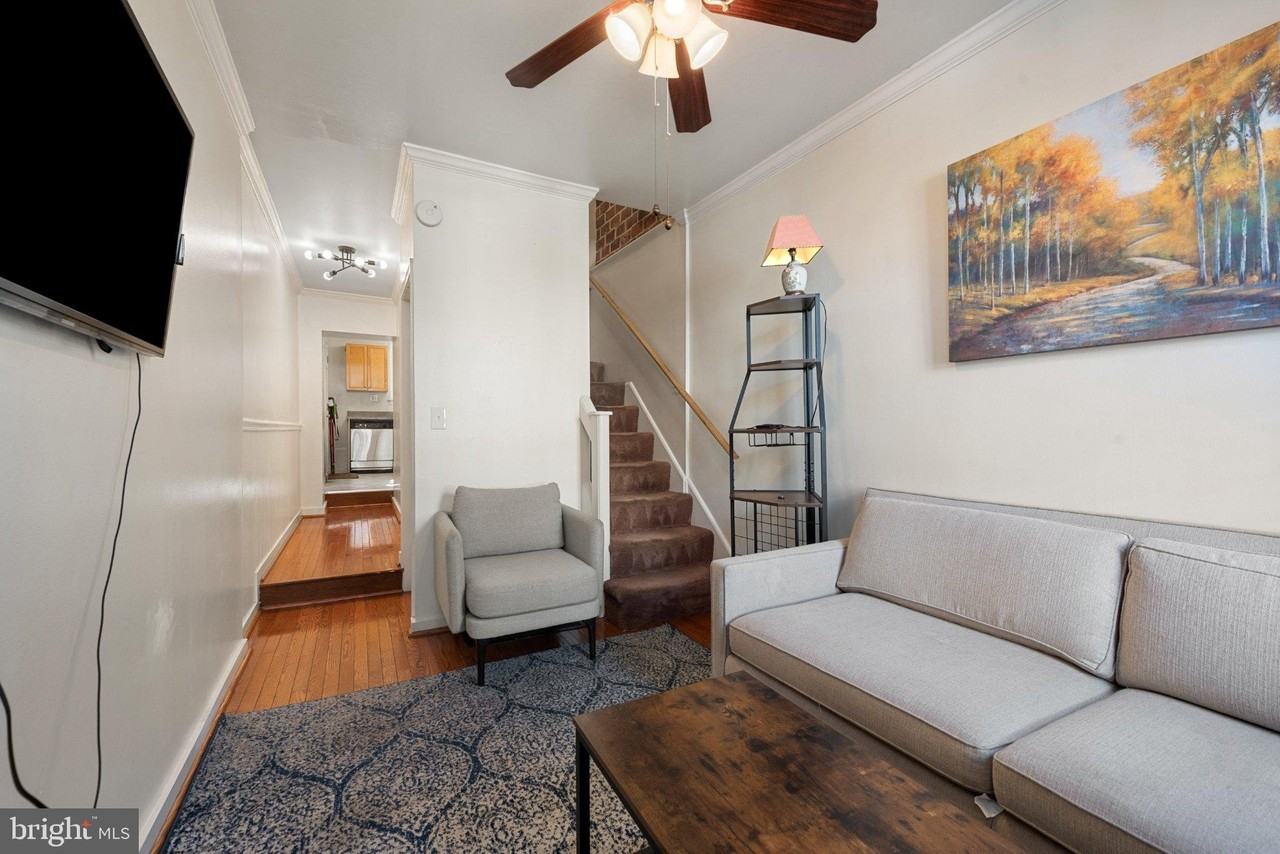 211 S Madeira St - Photo 4 of 18