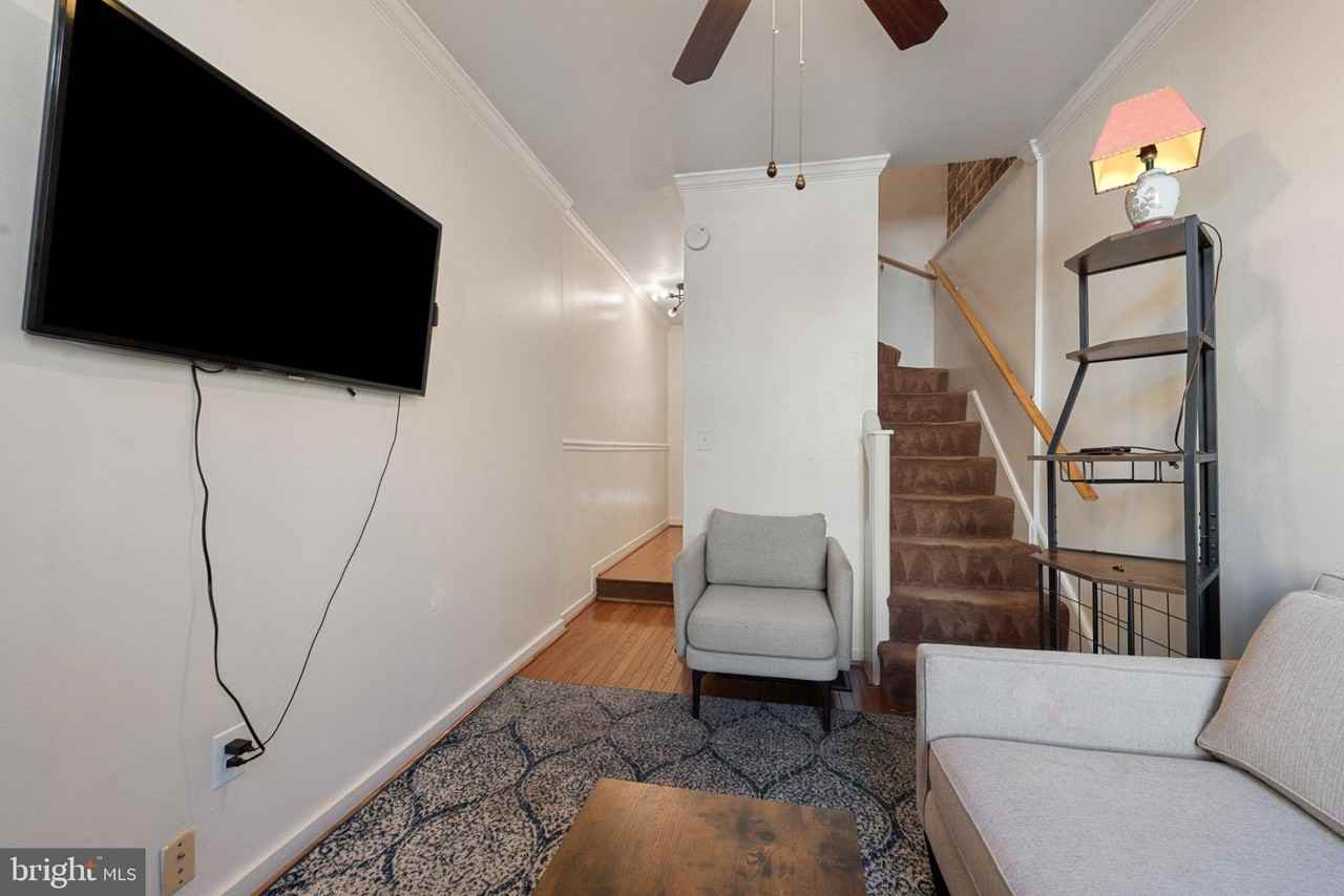 211 S Madeira St - Photo 5 of 18