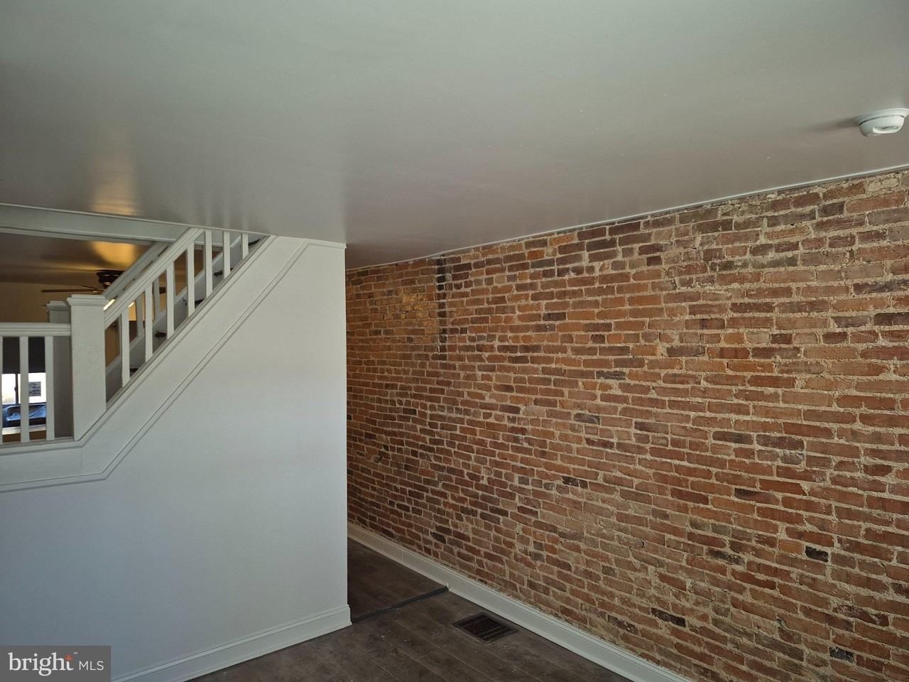707 N Duncan St - Photo 2 of 24