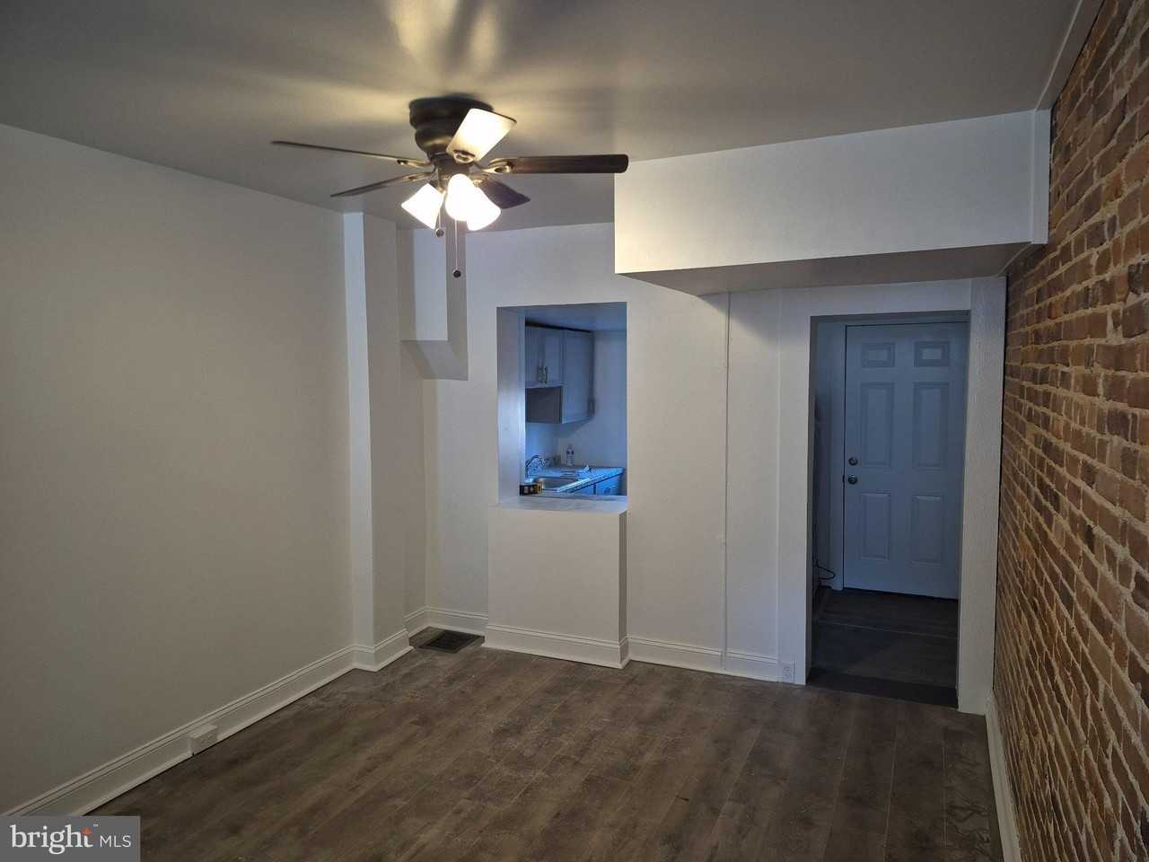 707 N Duncan St - Photo 5 of 24