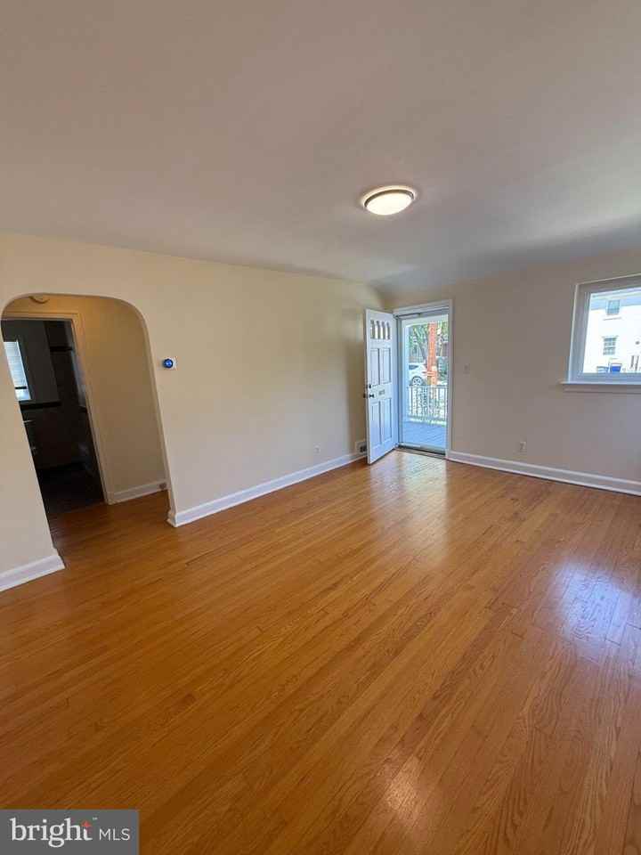 4616 Rosedale Ave - Photo 4 of 26