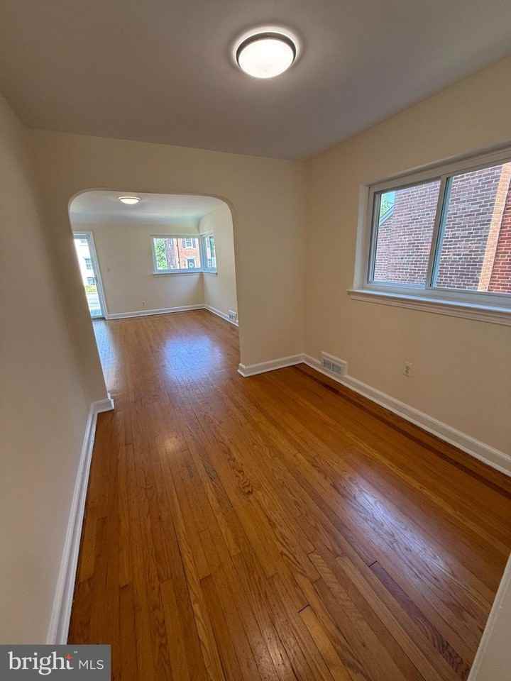 4616 Rosedale Ave - Photo 6 of 26