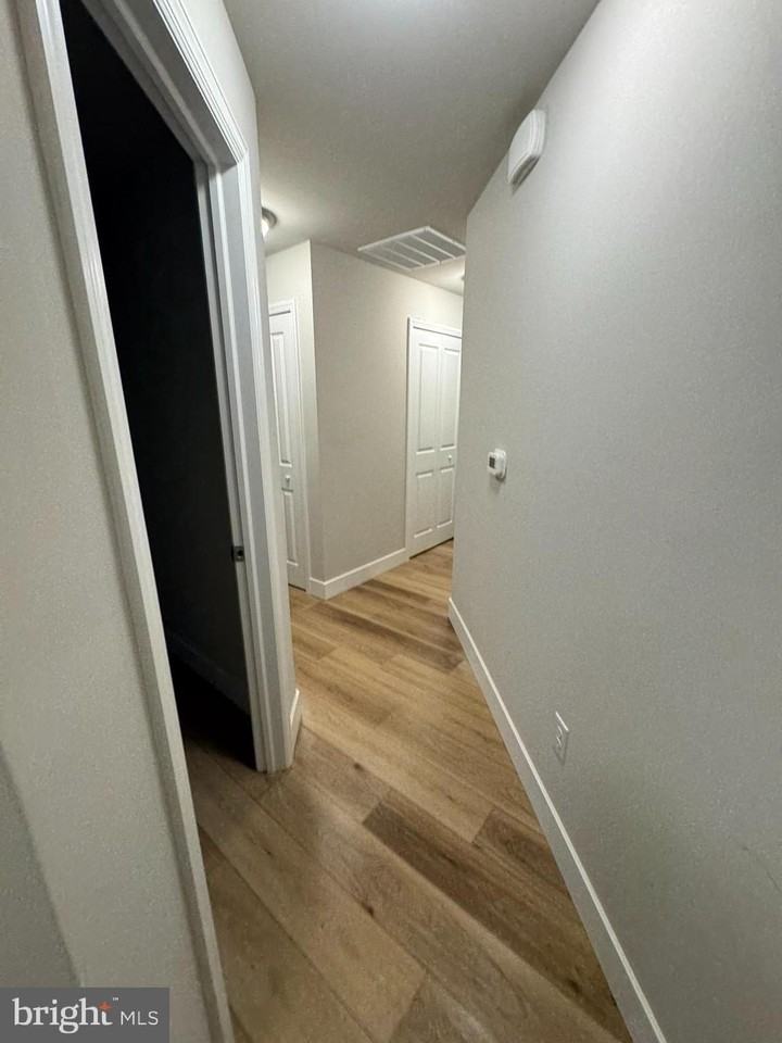 166 East Ave #E - Photo 7 of 17
