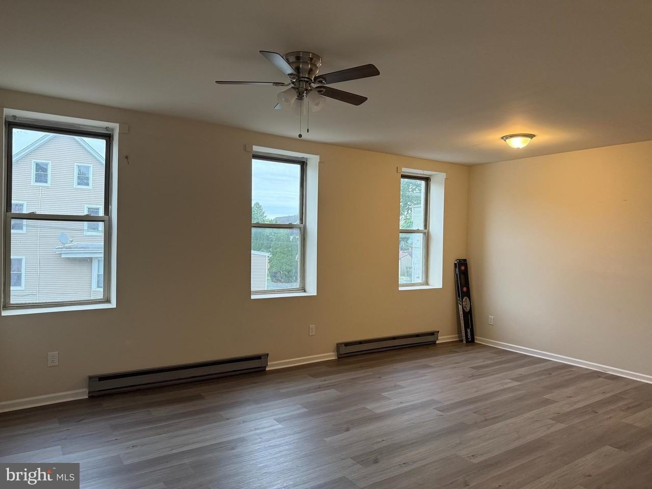 21 N Main St #A - Photo 5 of 16