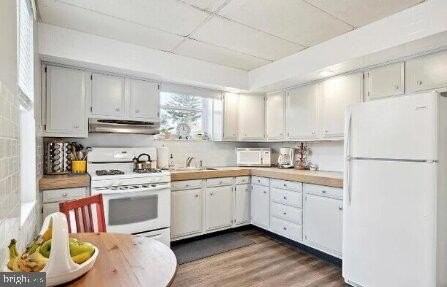 292 N Wycombe Ave #2
