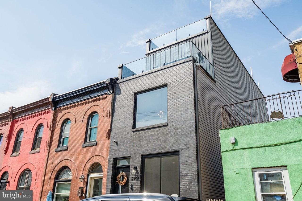2409 Oakford St - Photo 4 of 50