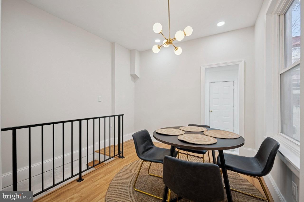 2919 Nicholas St - Photo 6 of 17
