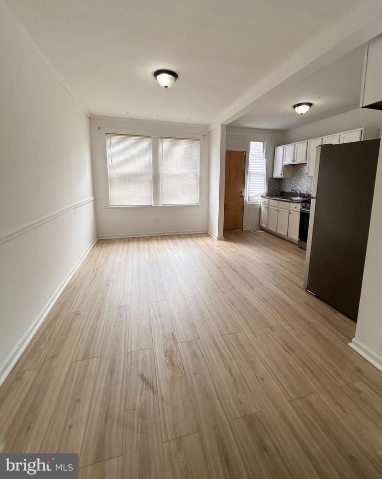 2524 Bonaffon St - Photo 3 of 13