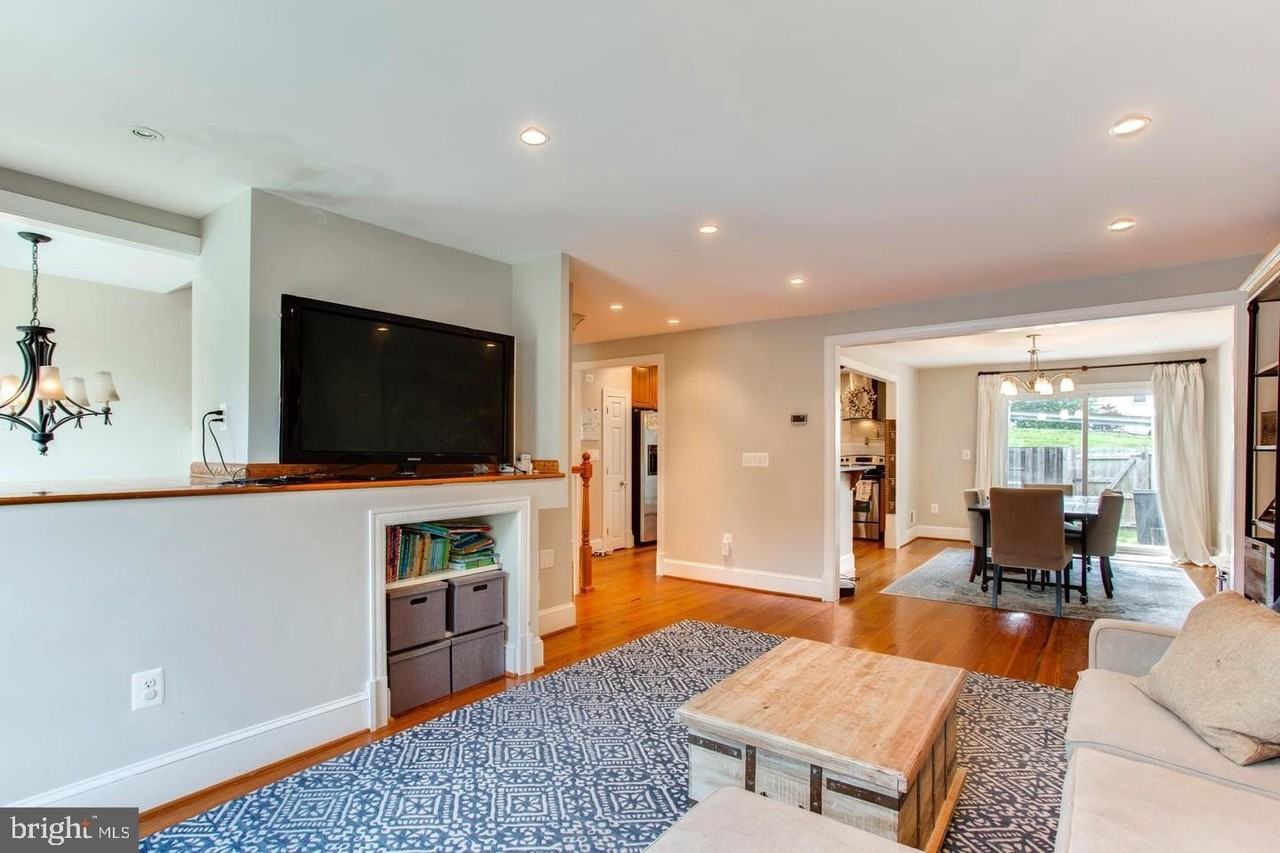 5407 Helm Ct - Photo 7 of 37