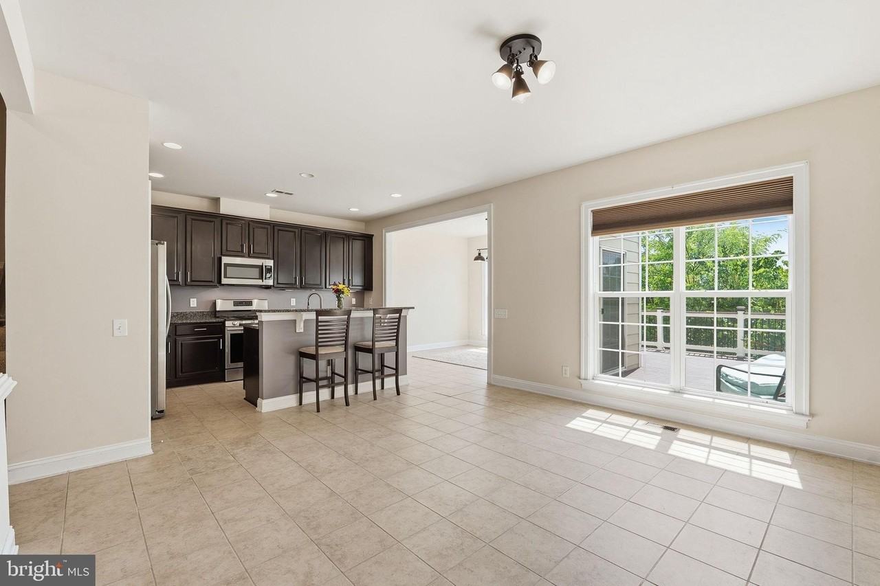 20661 Erskine Ter - Photo 6 of 40