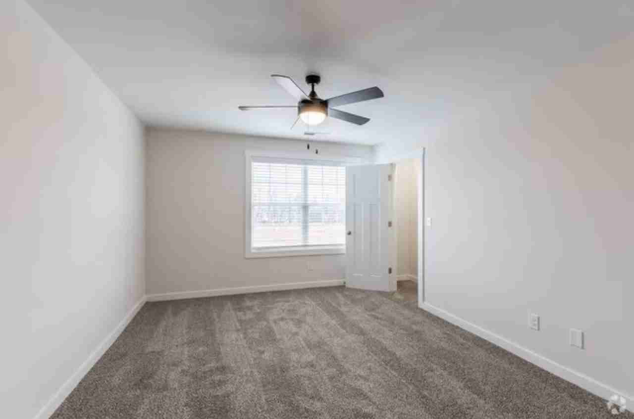 112B Aviator Cir #112B - Photo 6 of 12