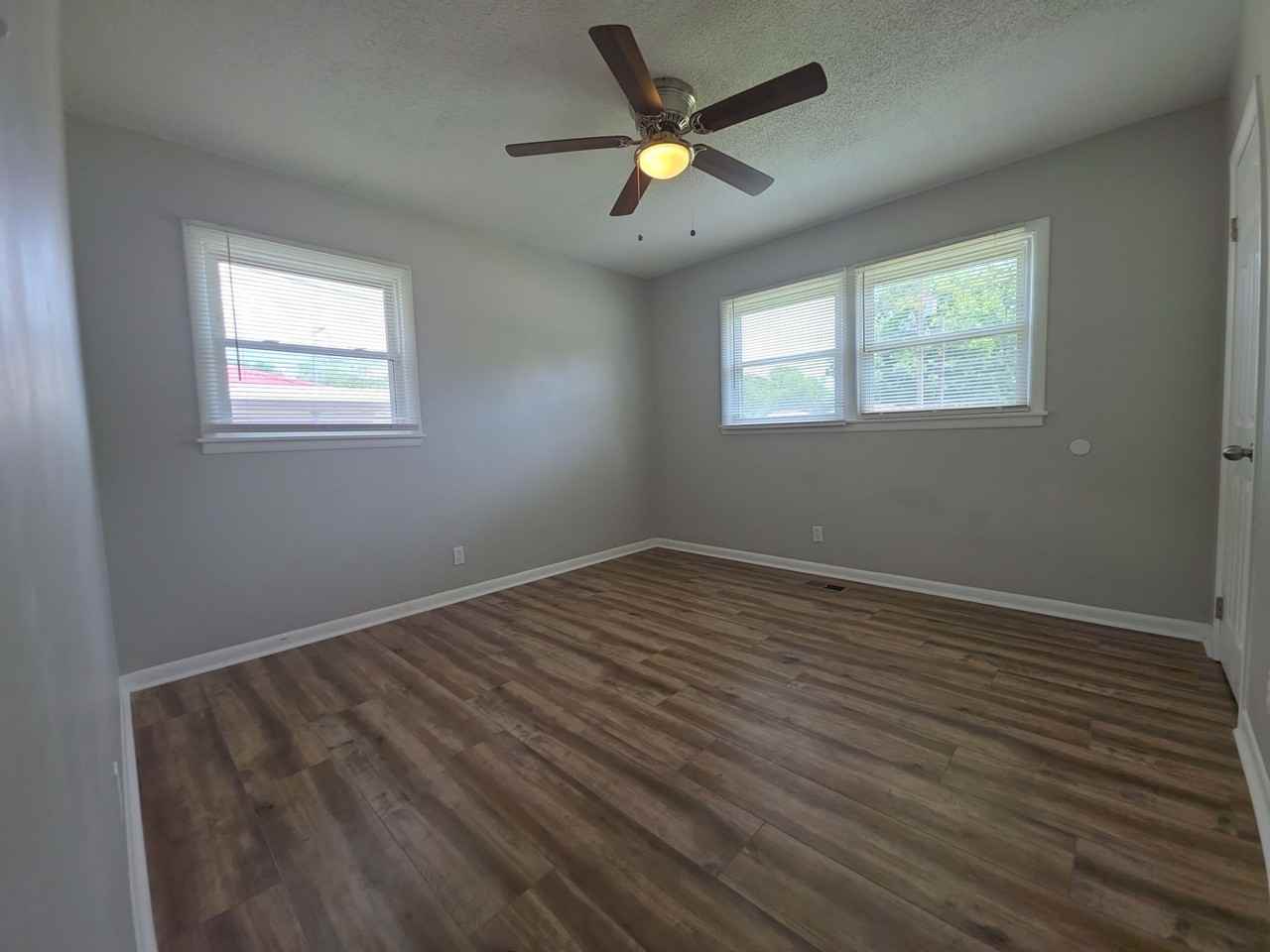 2506 Jeri St Nw #1 - Photo 7 of 12
