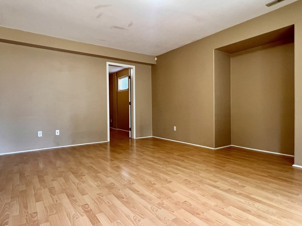 2938 Meadowvista Place - Photo 7 of 19