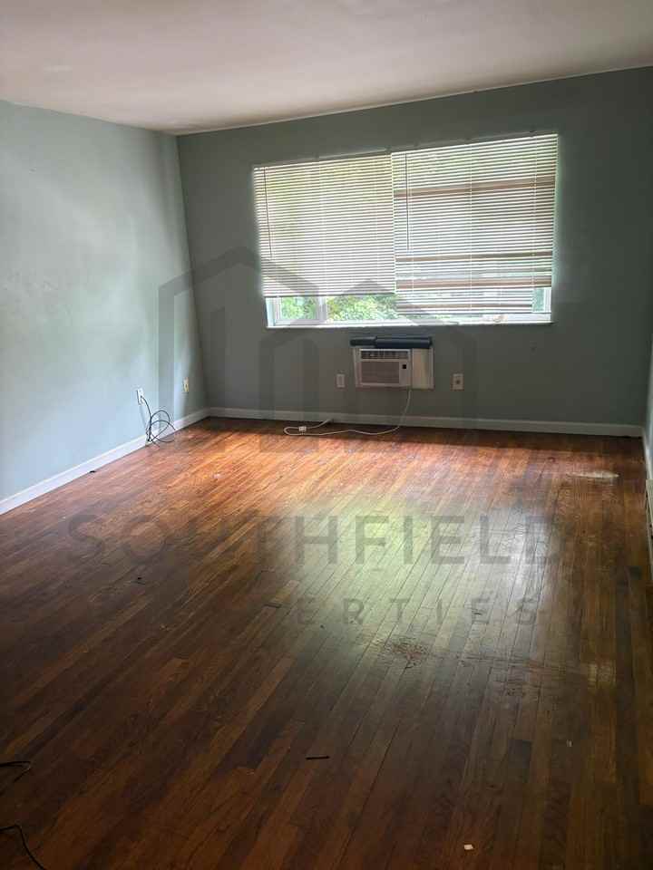 833 Seton Ave #2 - Photo 2 of 7