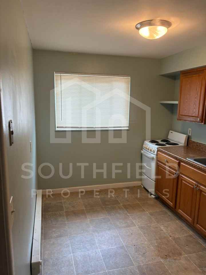 833 Seton Ave #2 - Photo 7 of 7