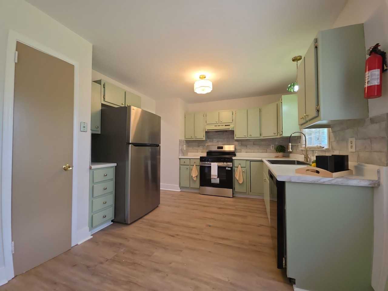 2613 Skyline Dr Nw #1 - Photo 3 of 21