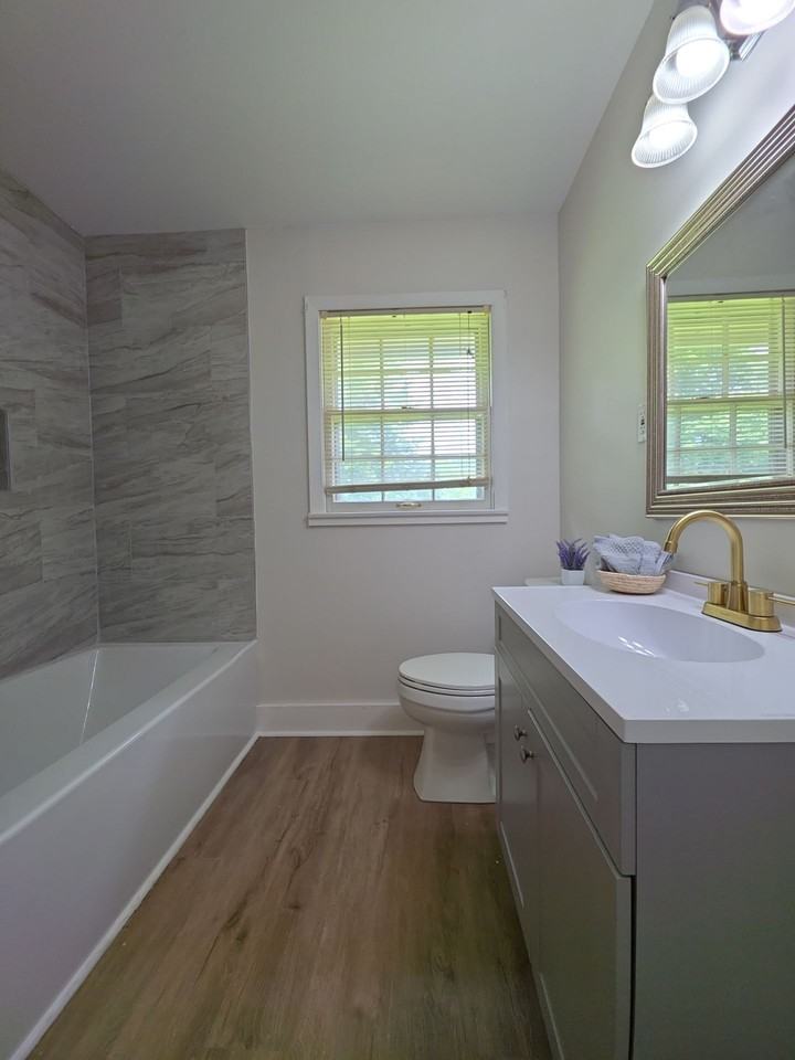 2613 Skyline Dr Nw #1 - Photo 7 of 21