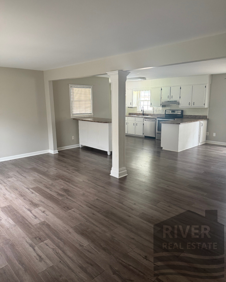 2150 Estaline Dr #1 - Photo 7 of 17