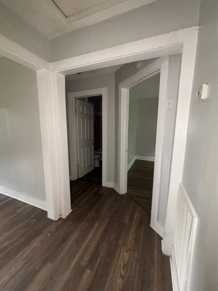 110 Lookout Ave #A - Photo 5 of 14