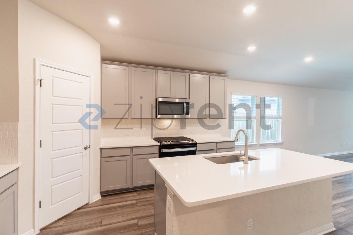 213 Ethan Run - Photo 7 of 22