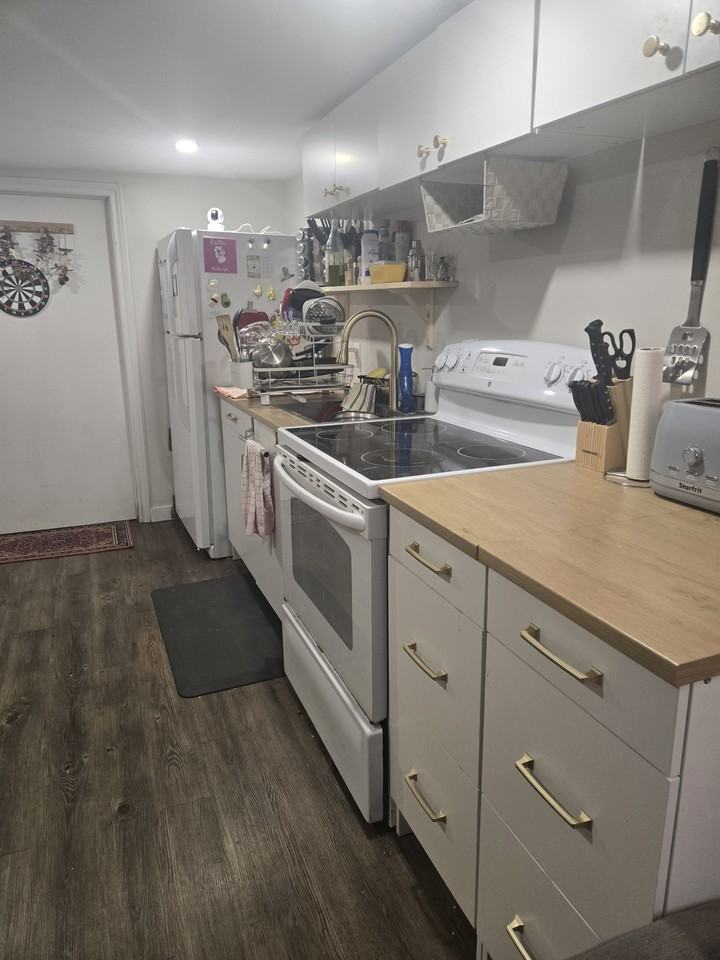 6 Mitchell St - Photo 6 of 16