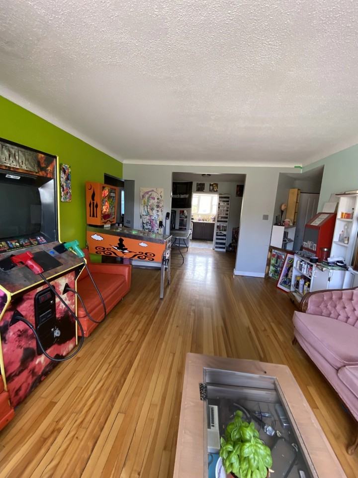 831 Kirkwood - 3 - Photo 3 of 9