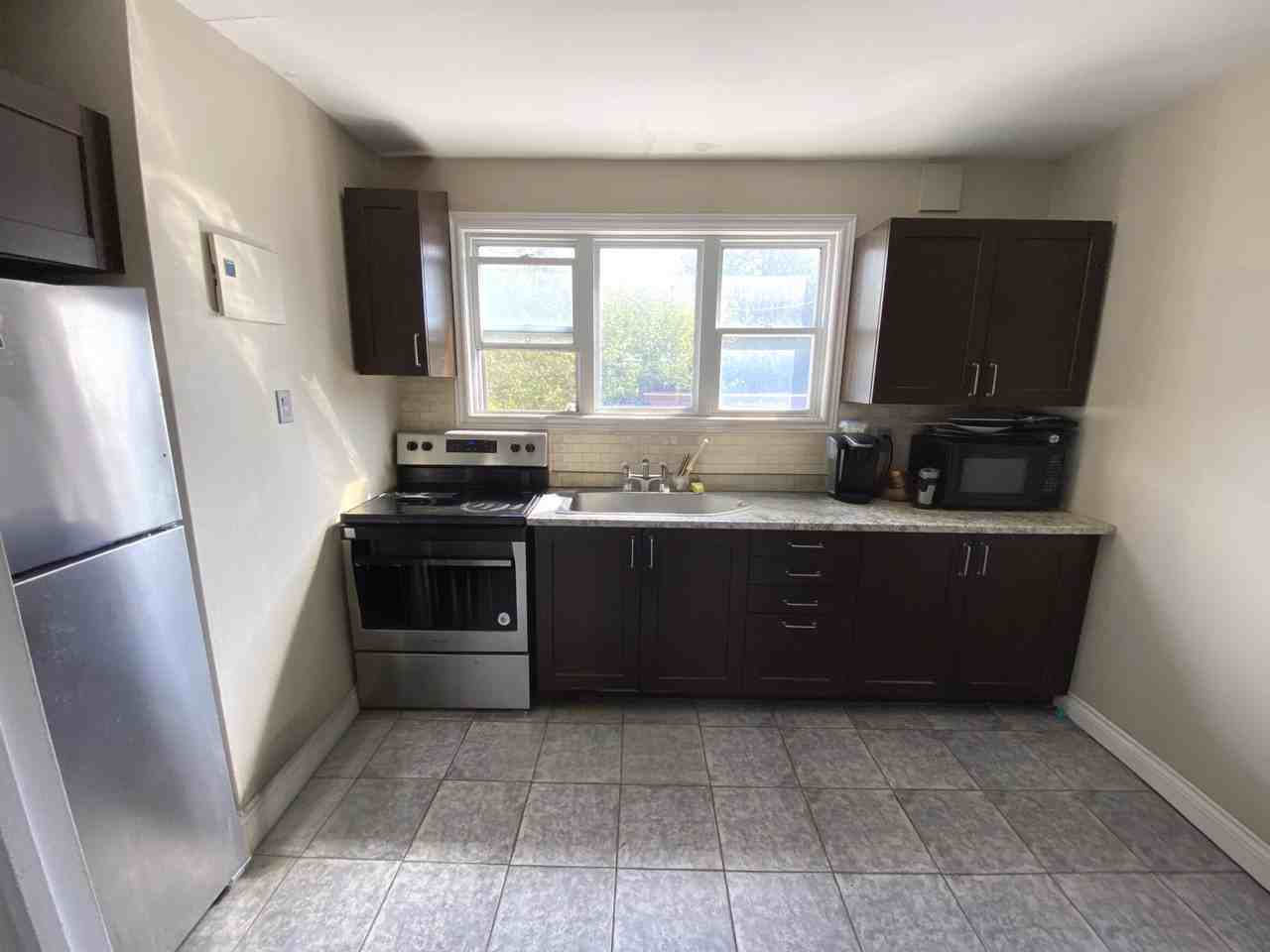 831 Kirkwood - 3 - Photo 7 of 9