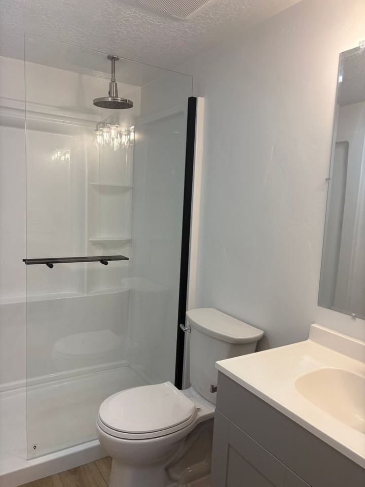 Victoria Canyon Apartments - Photo 5 of 33