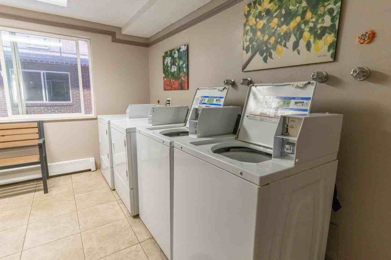 Lorinda Apartments - Photo 5 of 5