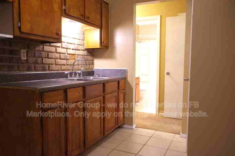 3436 Woodhollow Dr - Photo 5 of 19