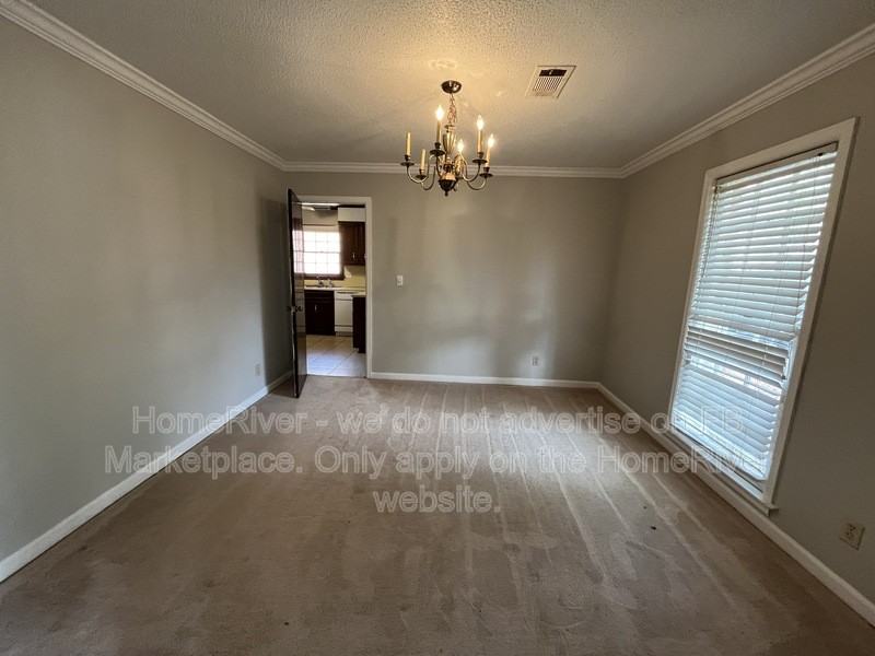 2224 W Aberdeen Dr - Photo 2 of 19