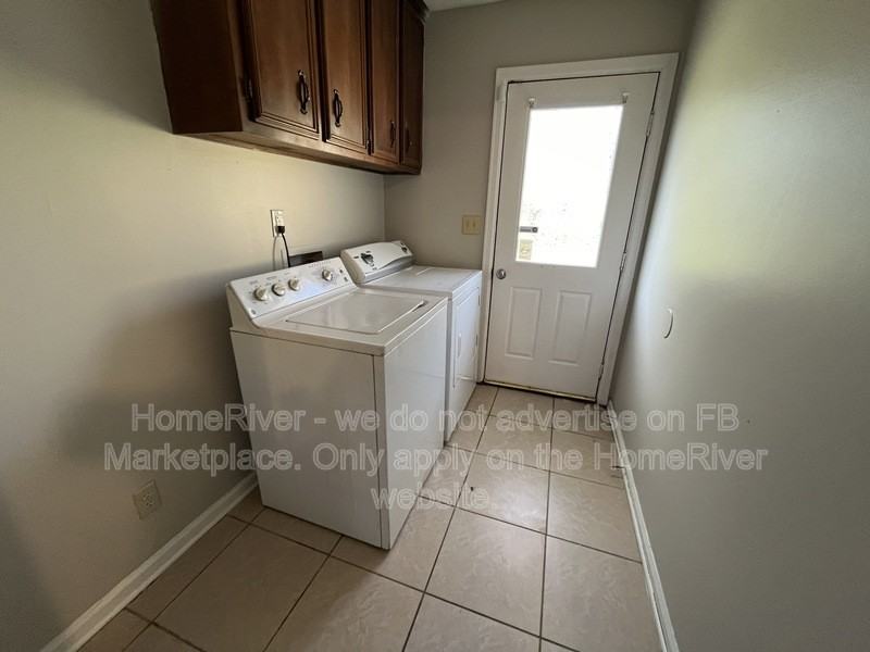 2224 W Aberdeen Dr - Photo 7 of 19