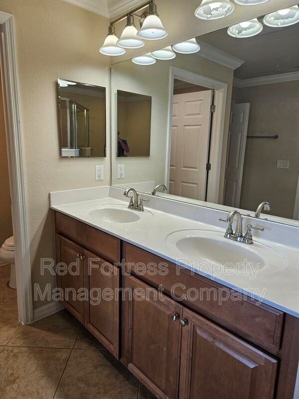 17451 Old Harmony Dr - Photo 6 of 13