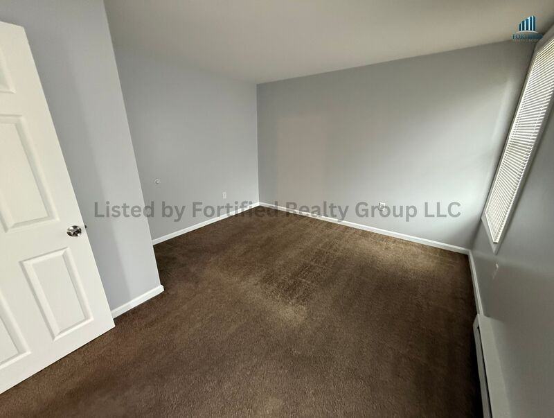 2448 S Main St #14 - Photo 4 of 13