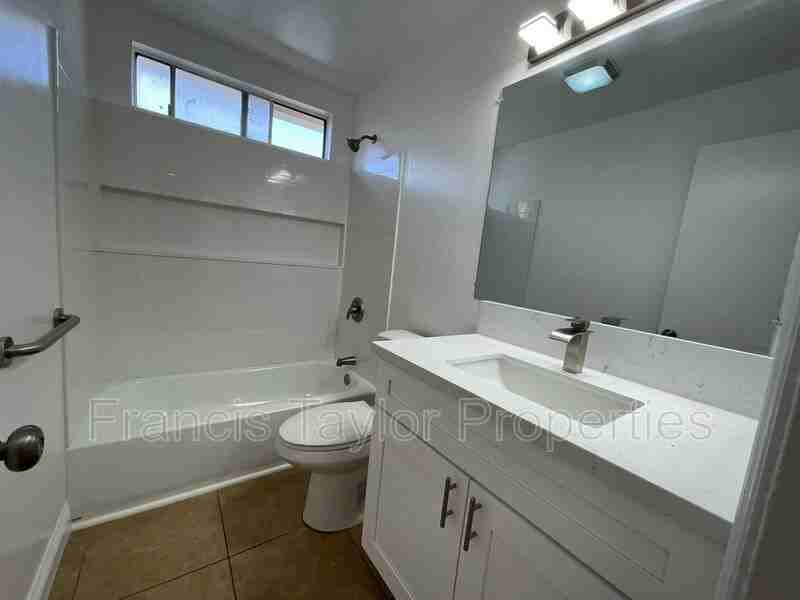 145 Francesca Dr - Photo 7 of 15