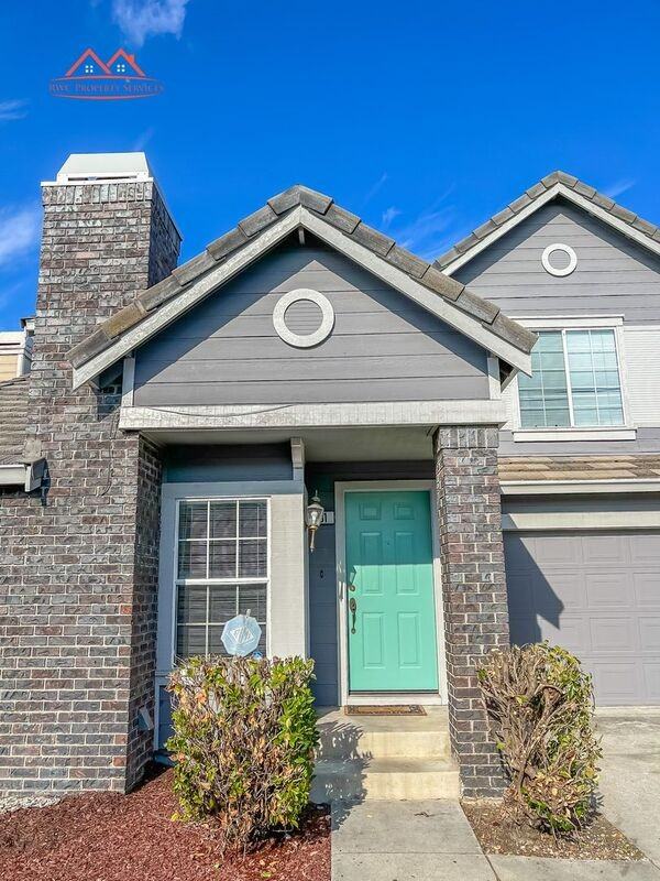 931 Coventry Cir - Photo 5 of 29