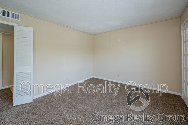 8010 4th Ave #200 - Photo 4 of 19
