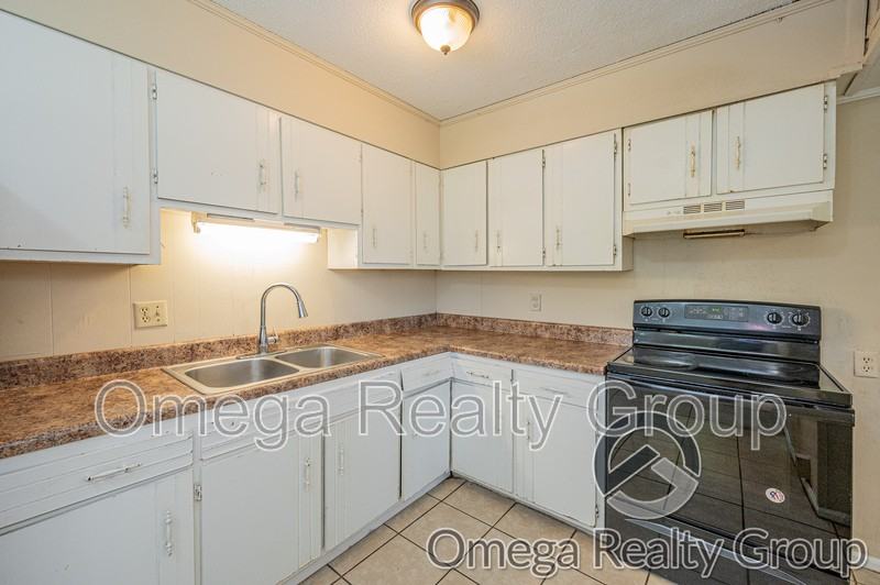 8010 4th Ave #200 - Photo 5 of 19