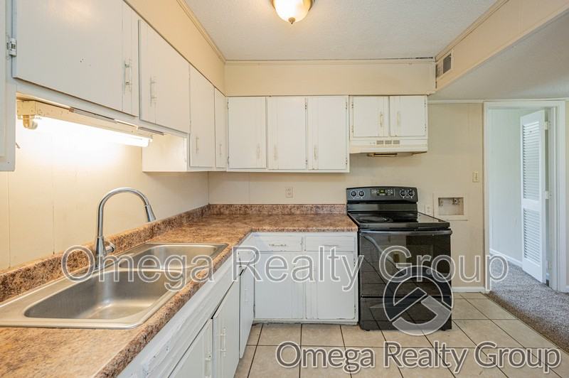 8010 4th Ave #200 - Photo 6 of 19