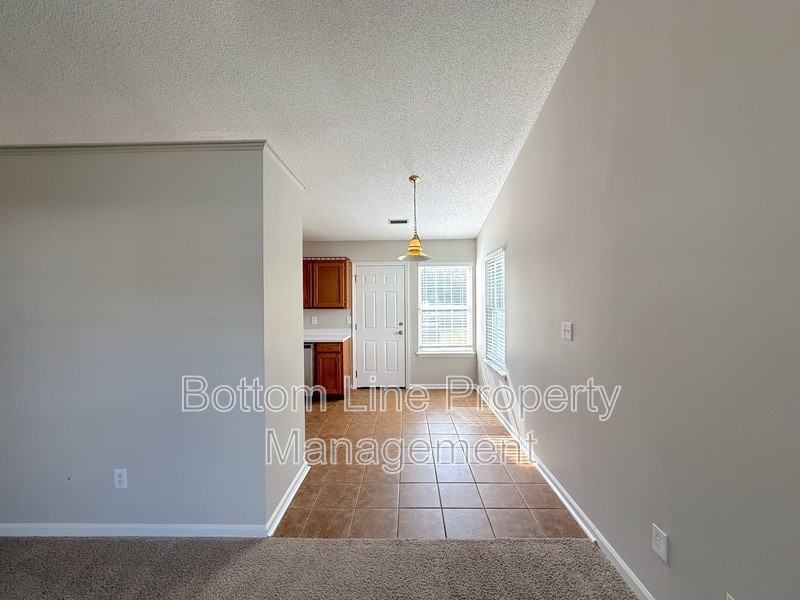 6228 Cottageville Ln - Photo 3 of 15