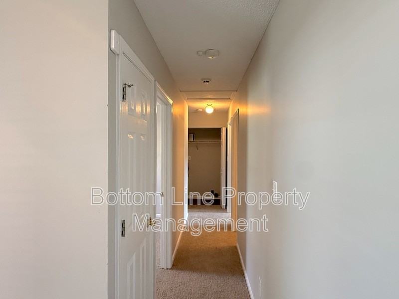 6228 Cottageville Ln - Photo 6 of 15